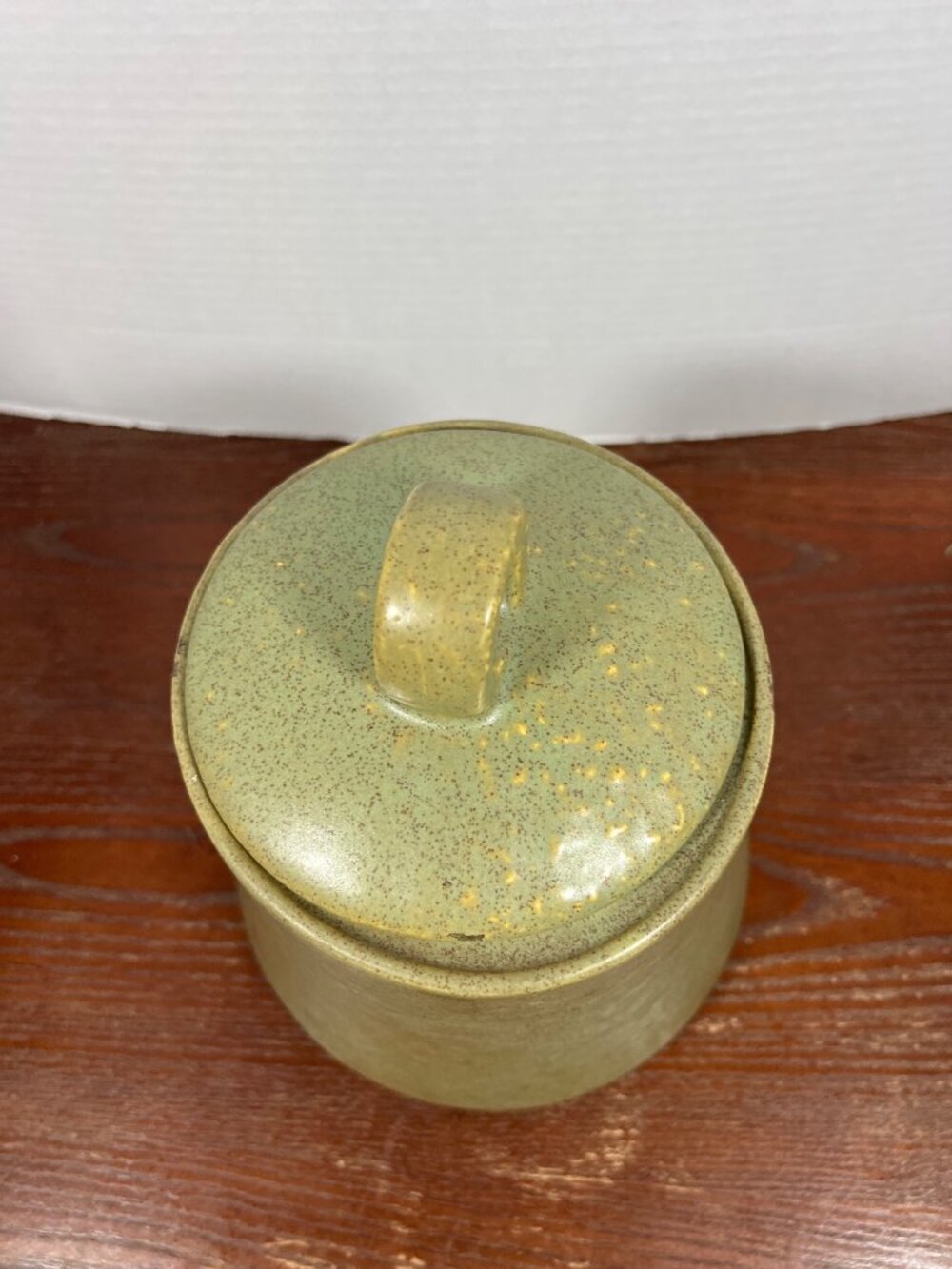 Vintage McCoy Green Ceramic Cookie Jar With Lid - Picture 3 of 5